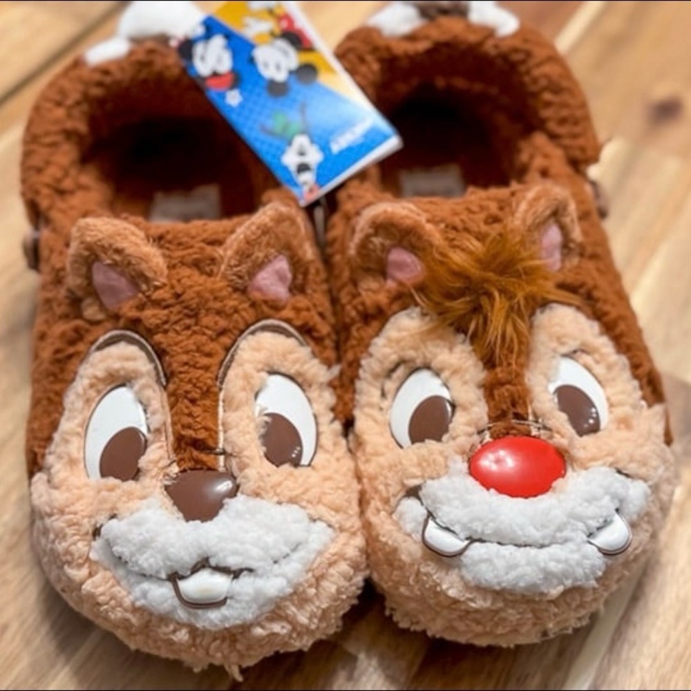 Crocs Chip ‘n’ Dale Classic Lined Clogs